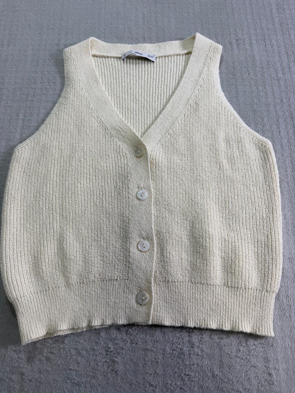 Mango MNG Cream Knit Sweater Vest Button Front V-Neck Sleeveless
